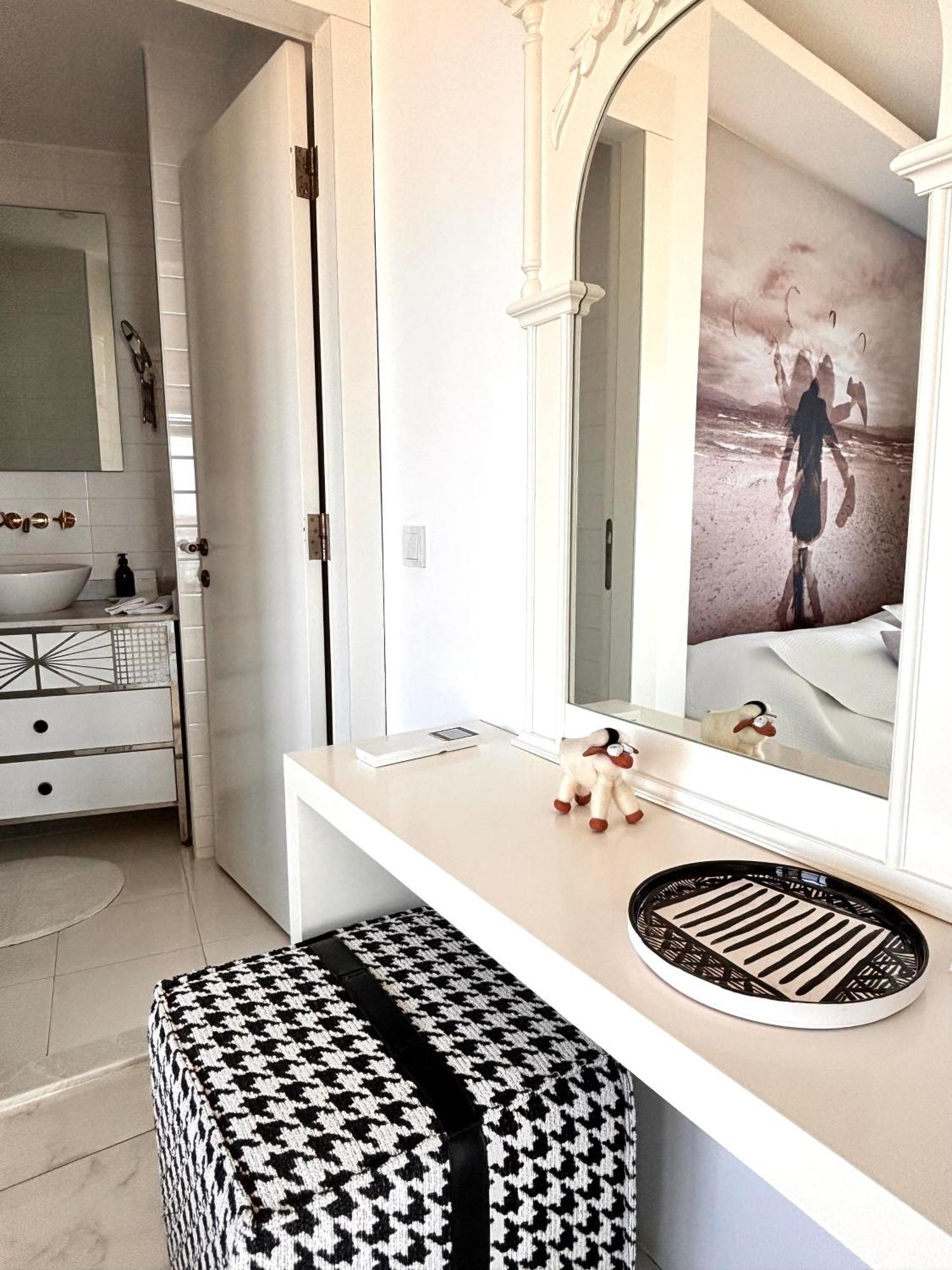 Sato Design Hotel (Adults Only) Çeşme Rum bild